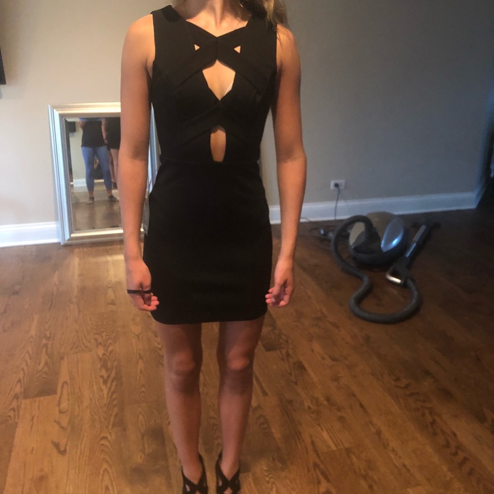 NWT BLACK BEBE Cross front dress XS 0